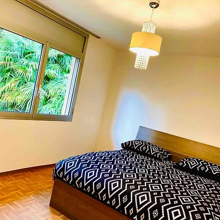 Spectacular Penthouse With Views In アパート ブリッサーゴ